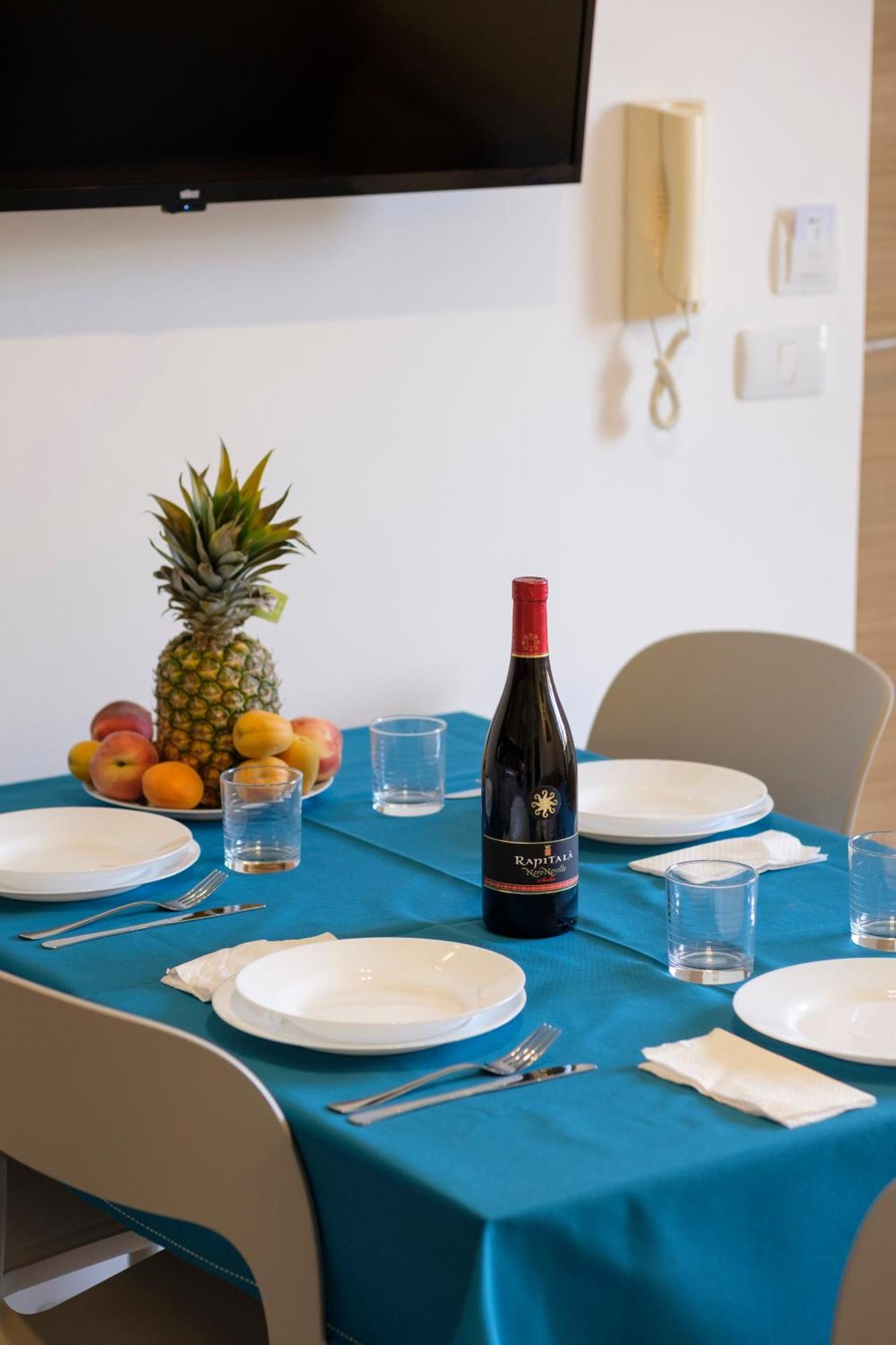 Capo dʼOrlando Magico Apartments - 450M Dalla Spiaggia מראה חיצוני תמונה