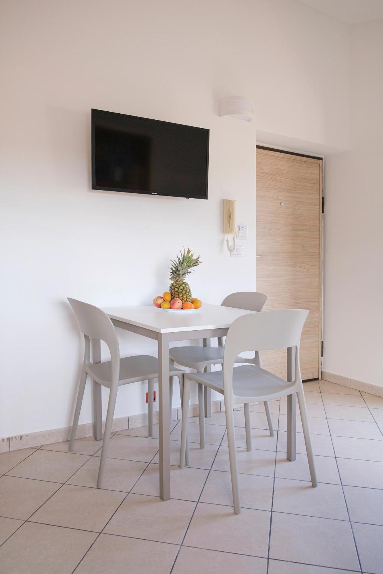 Capo dʼOrlando Magico Apartments - 450M Dalla Spiaggia מראה חיצוני תמונה