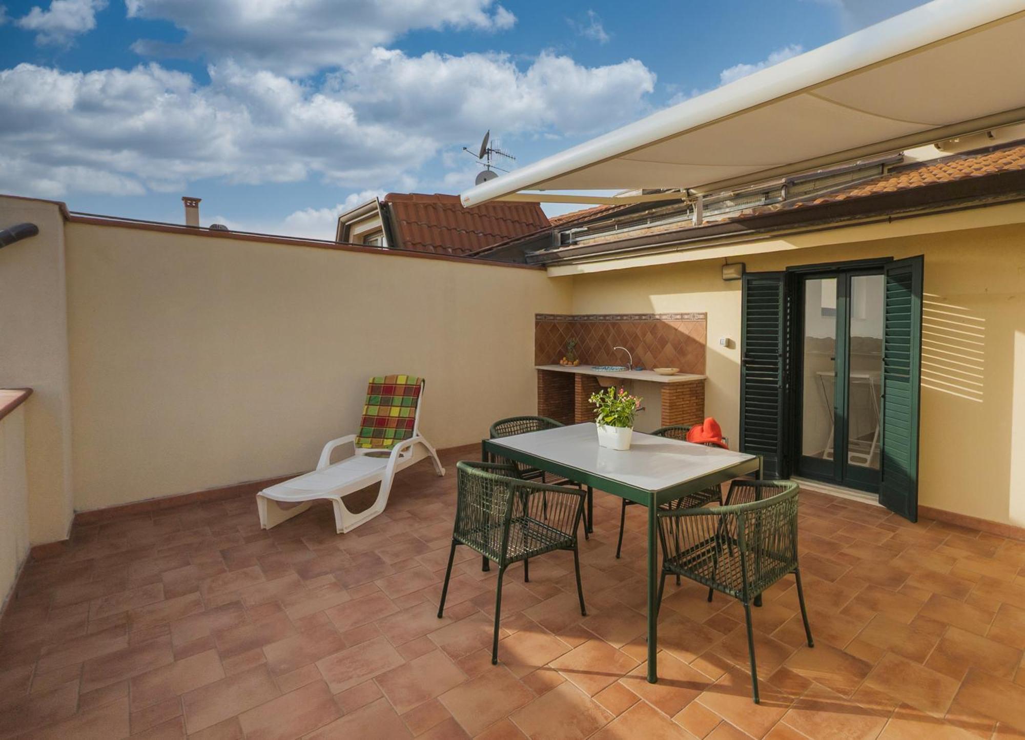Capo dʼOrlando Magico Apartments - 450M Dalla Spiaggia מראה חיצוני תמונה