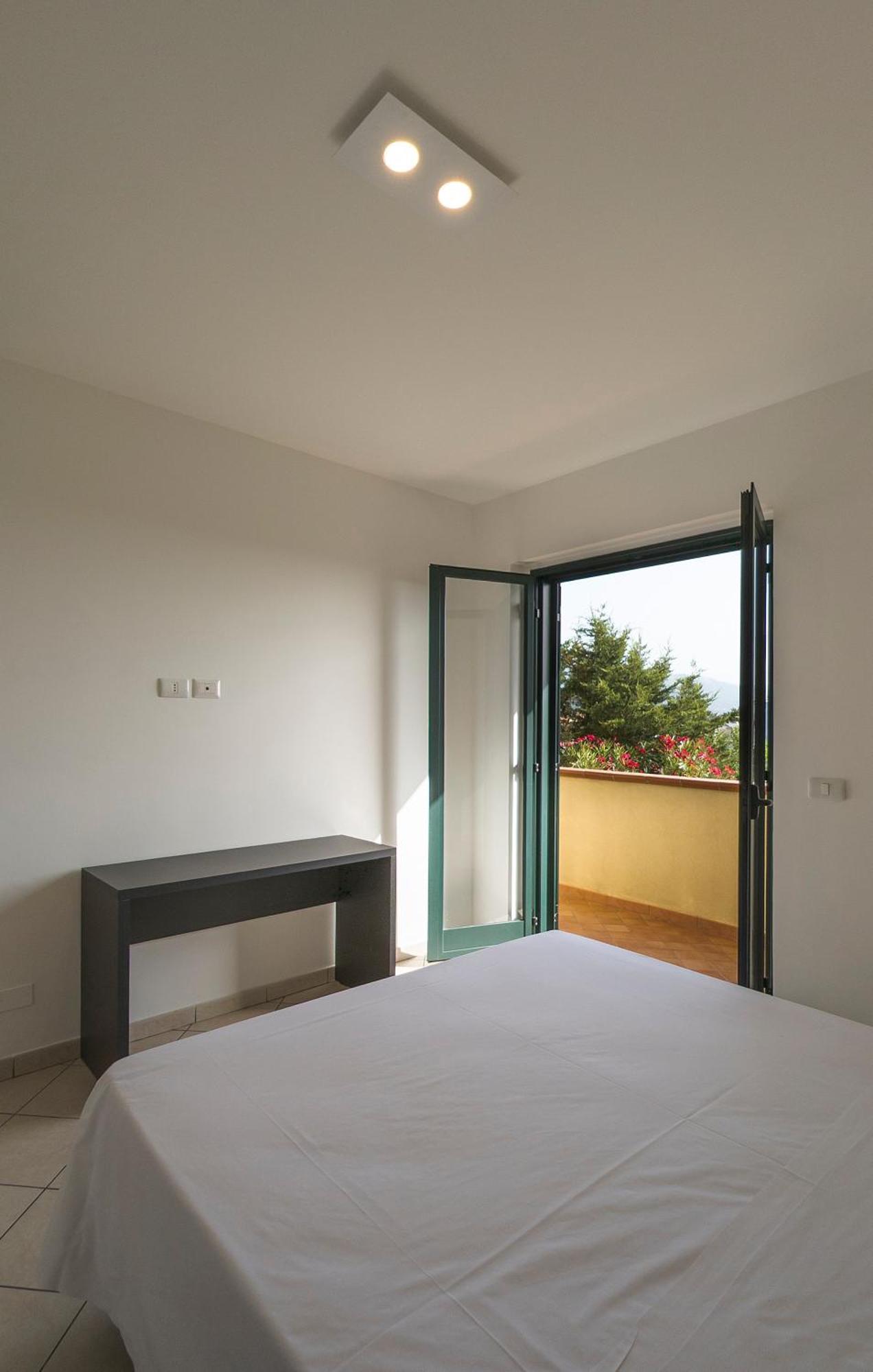 Capo dʼOrlando Magico Apartments - 450M Dalla Spiaggia מראה חיצוני תמונה